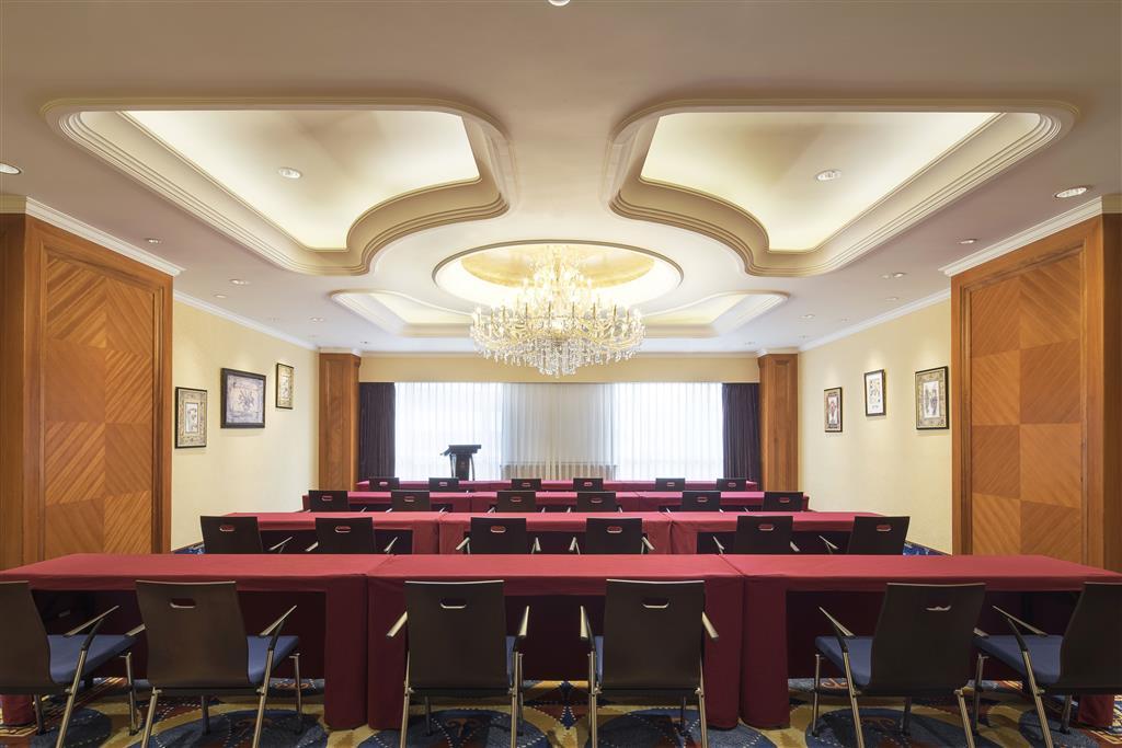 Hongqiao Jin Jiang 5*